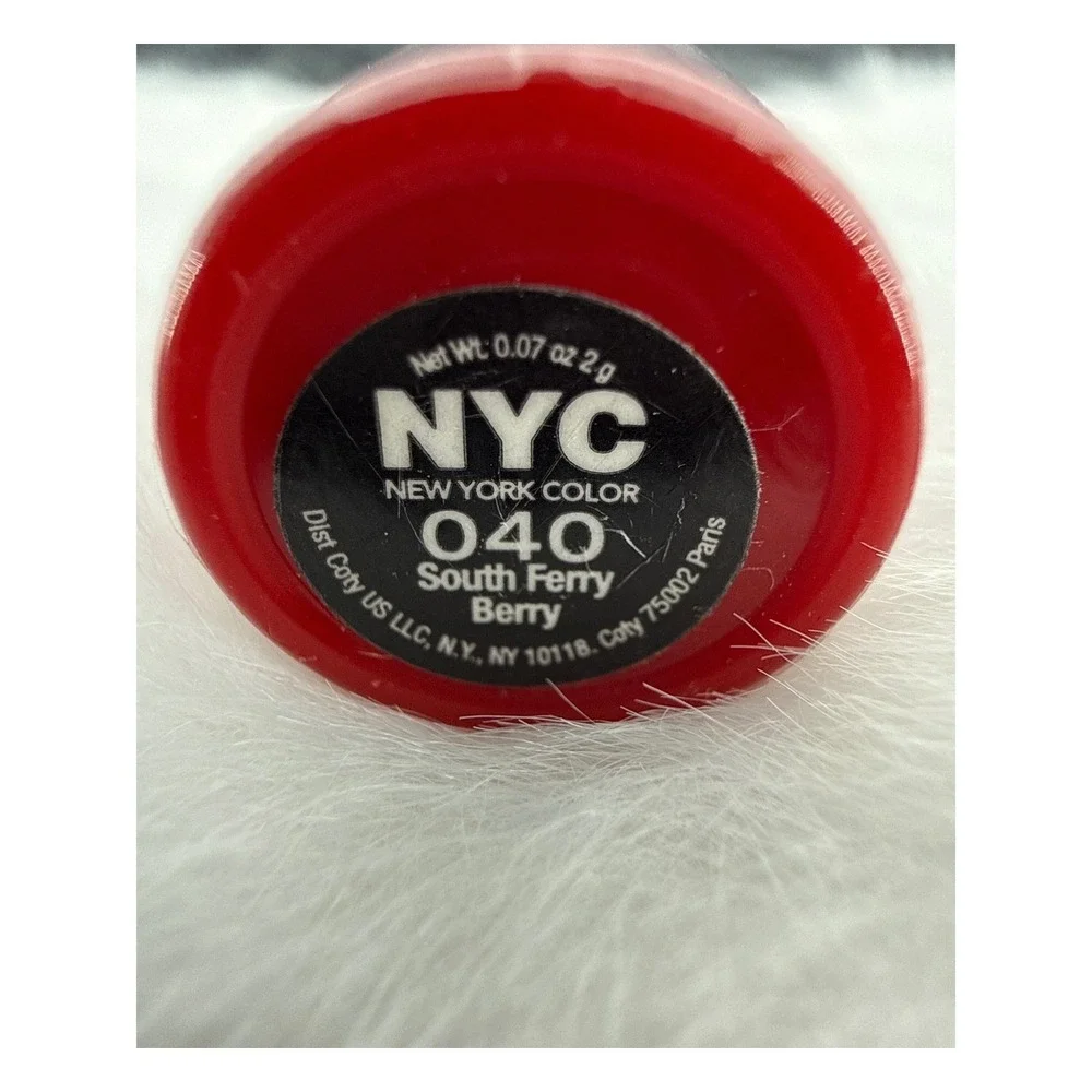 NYC City Proof Twistable Intense Lip Color 040 South Ferry Berry Crayon 0.07oz